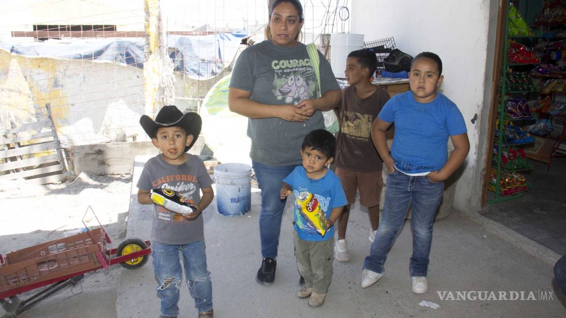 Porque la CFE los dejó sin electricidad, varios niños viajan a diario hasta Saltillo para estudiar