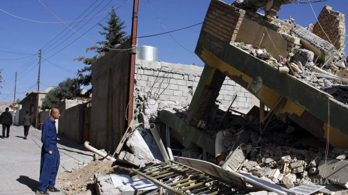 Sacude terremoto magnitud 5.7 a Irán y deja un muerto