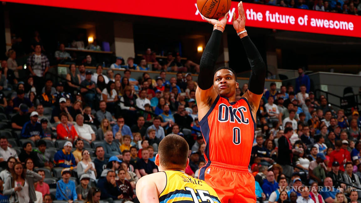 Russell Westbrook es el amo del triple-doble en la NBA