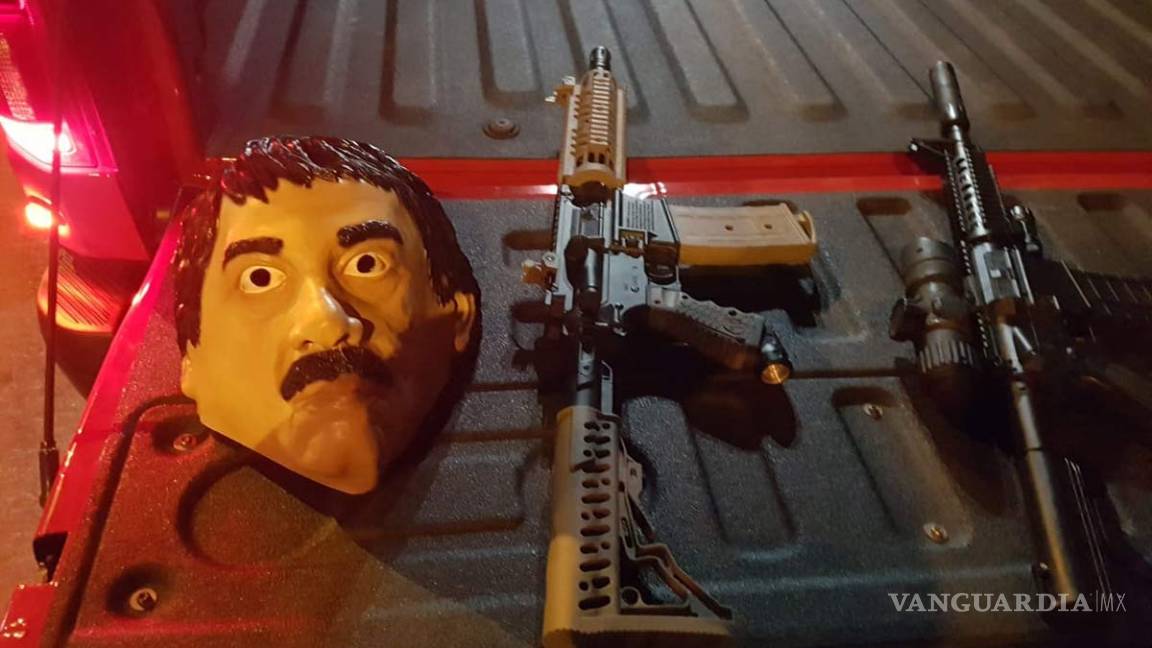 Se disfrazan de 'El Chapo' y son detenidos en Culiacán, Sinaloa