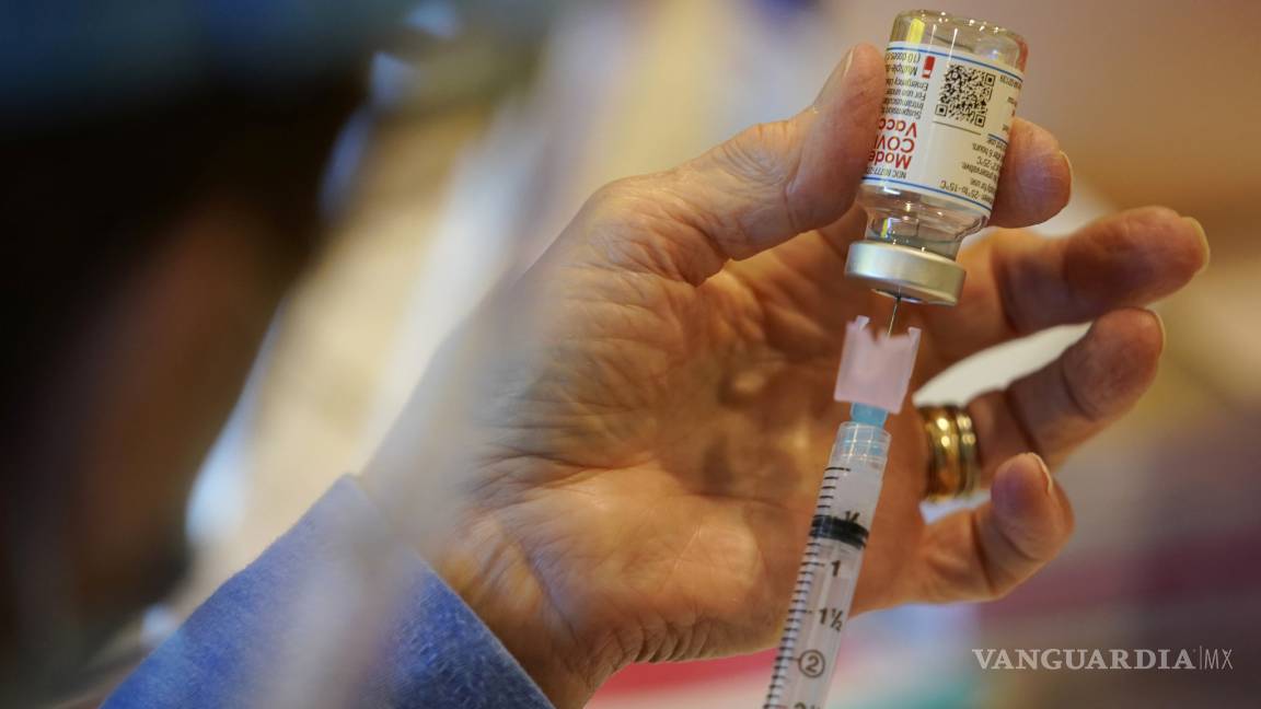 Vacunar a niños no es de alta prioridad: OMS