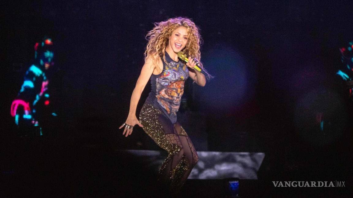 Acusan a Shakira de hacer playback en Monterrey