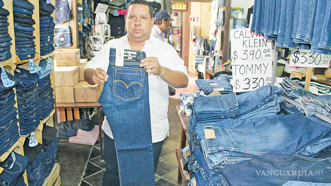 Un siglo vendiendo pantalones; La Campana, tradición de la mezclilla en la Región Sureste de Coahuila