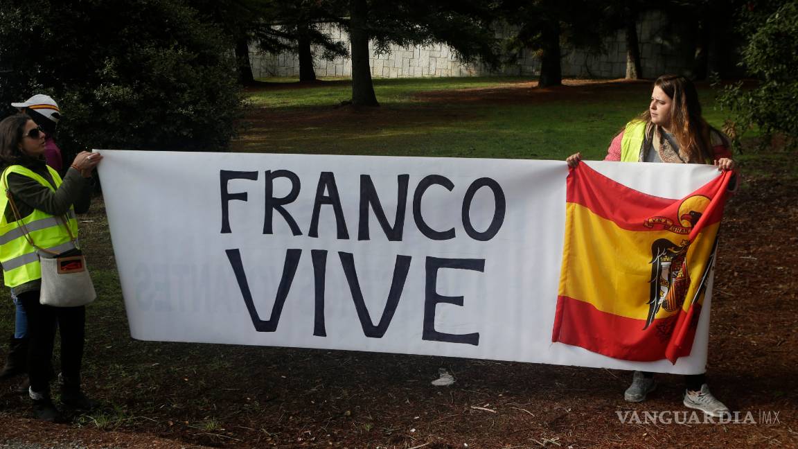 $!España da un paso histórico sacando al dictador Francisco Franco de su mausoleo