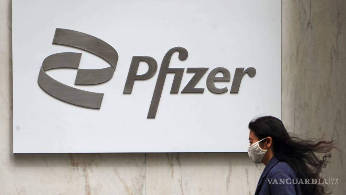 CEO de Pfizer rechaza suspender patentes de vacunas contra la Covid-19
