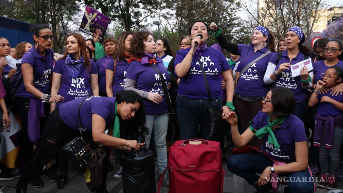 Inicia un movimiento histórico de mujeres, demandan alto a los feminicidios