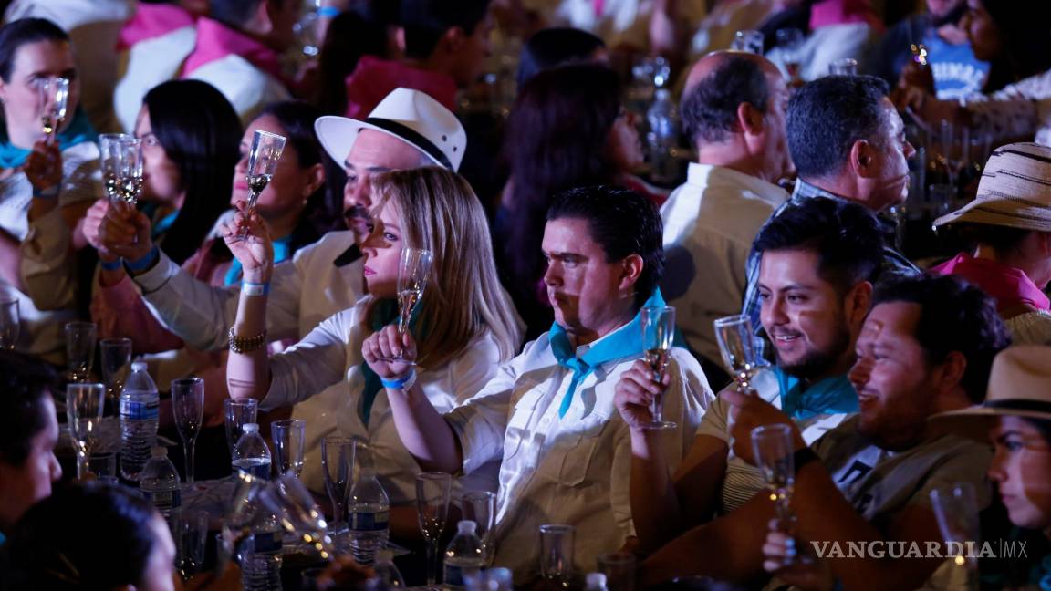 Con la cata de tequila más grande del mundo, México logra un Récord Guinness