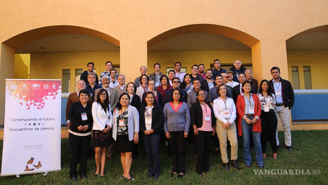 $!Muestran jóvenes investigadores su talento y potencial en la generación de conocimiento en Construyendo el futuro. Encuentros de Ciencia