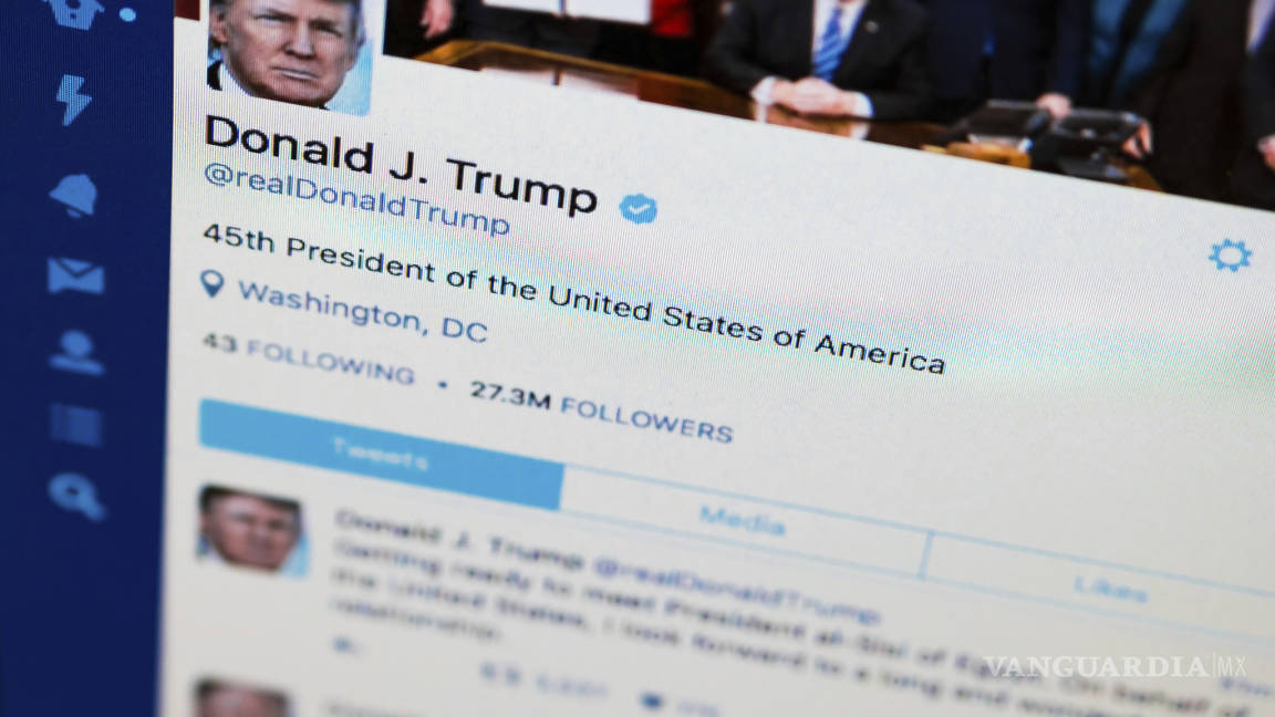 Presentan ley ‘Covfefe’ para que tuits de Trump se guarden en Archivos Nacionales