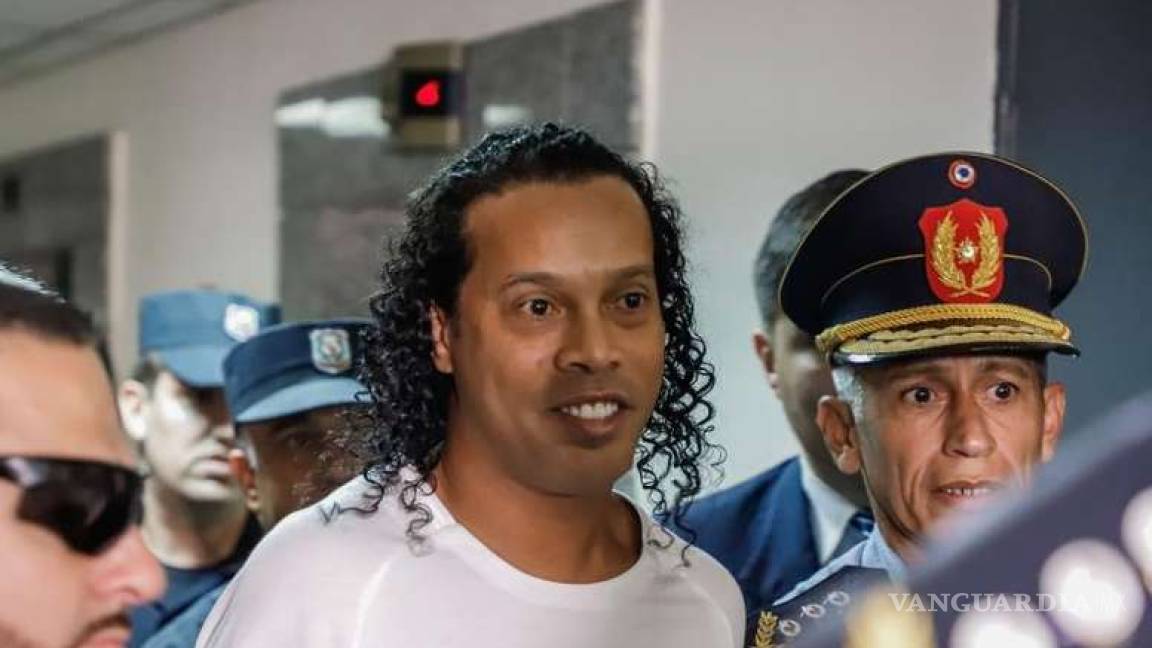 Ronaldinho dio positivo a coronavirus