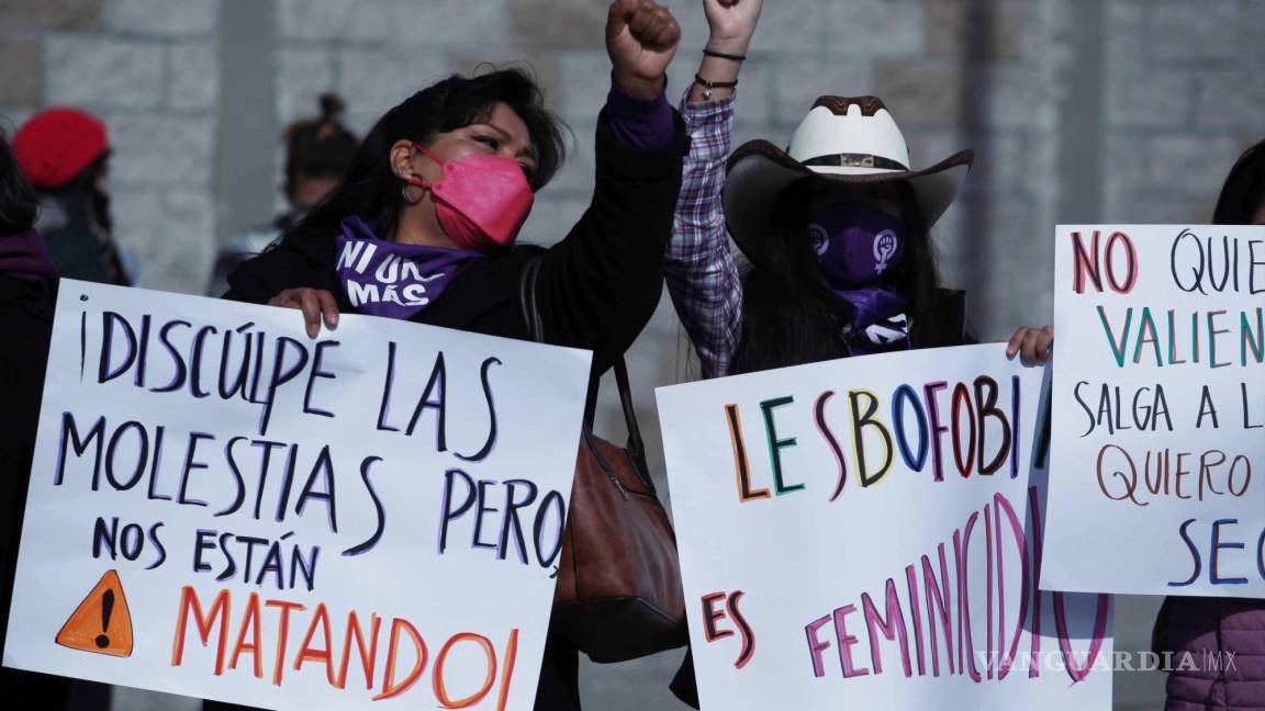 Colectivos se manifiestan en Ciudad Juárez por feminicidio de pareja LGBT; investigación sin avances