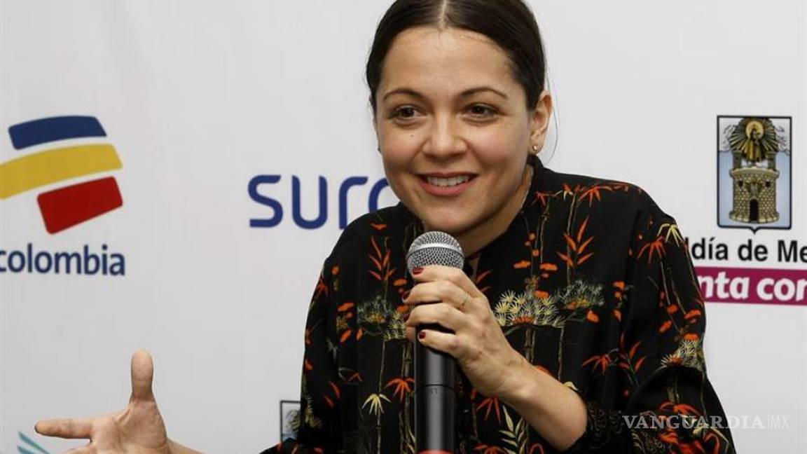 $!Lafourcade sugiere a Colombia "sanar" y "reconstruir desde la raíz"