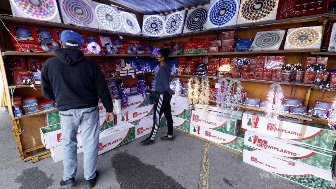 “Triste” Nochebuena en Saltillo; adornos navideños se encarecen hasta 70%