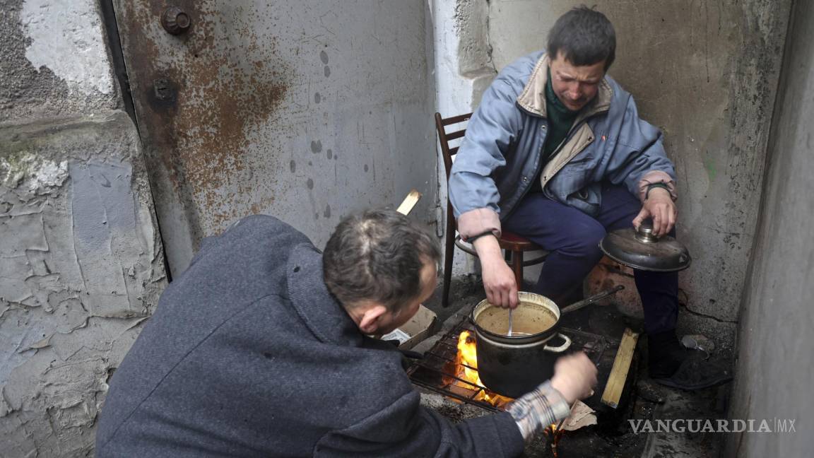 La gente está muriendo de hambre en Mariupol: ONU