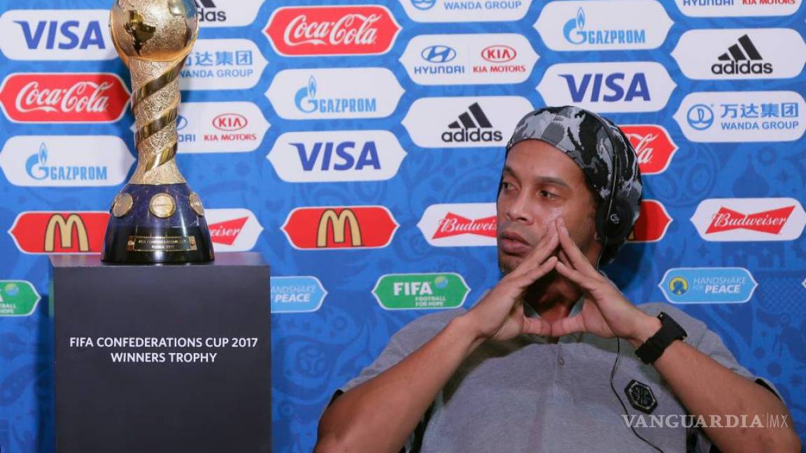 Ronaldinho presenta Copa Confederaciones Rusia 2017 en México