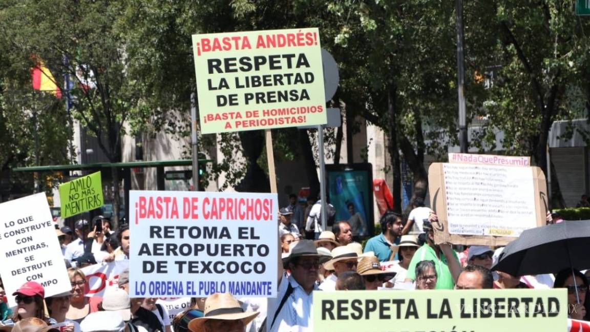 $!Protestas contra AMLO en varios puntos del país, en su Primer Informe