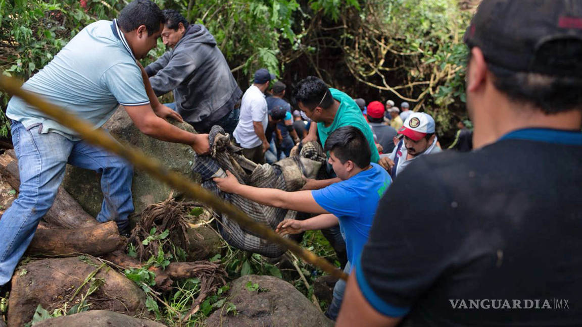Suma Michoacán seis muertos y nueve desaparecidos por desbordamiento de río a causa de las lluvias