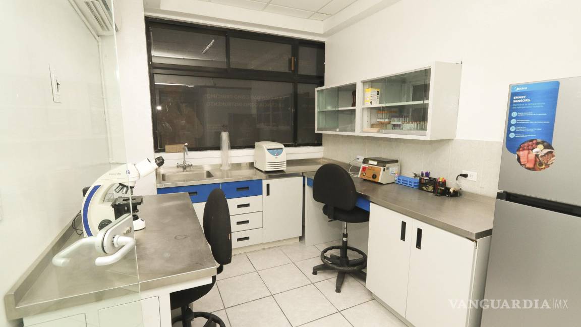 Reactiva Facultad de Ciencias Químicas de la UAdeC, Laboratorio de Análisis Clínicos y Moleculares