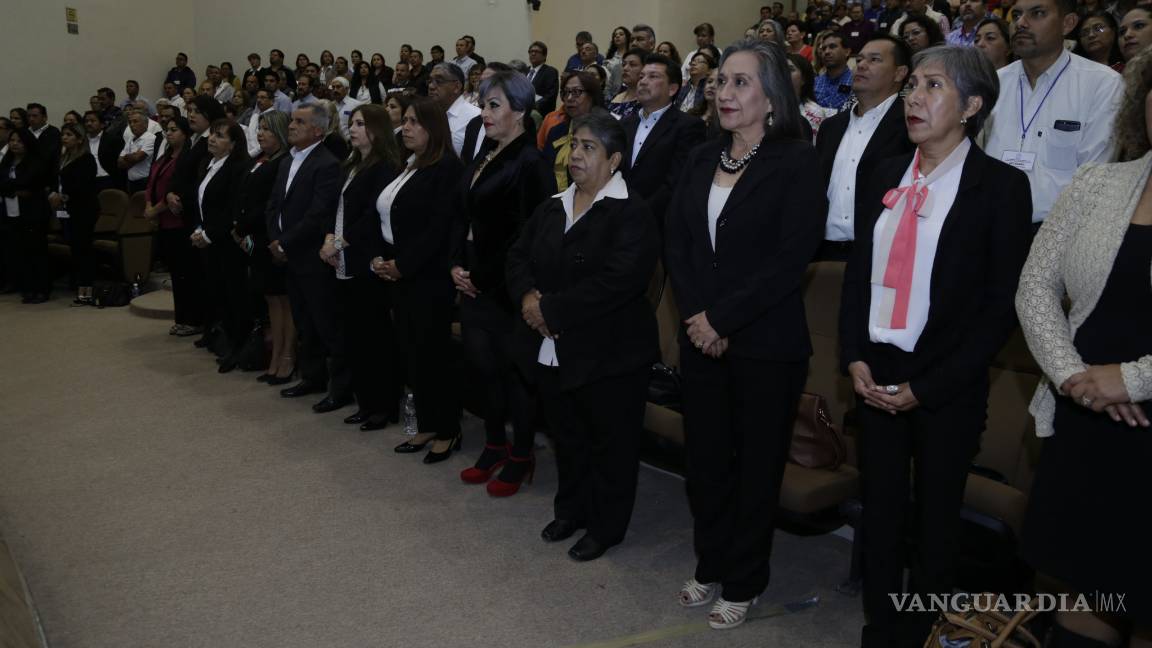 $!Elda Rodríguez toma protesta como secretaria general del STUAC en medio de reclamos a la anterior directiva