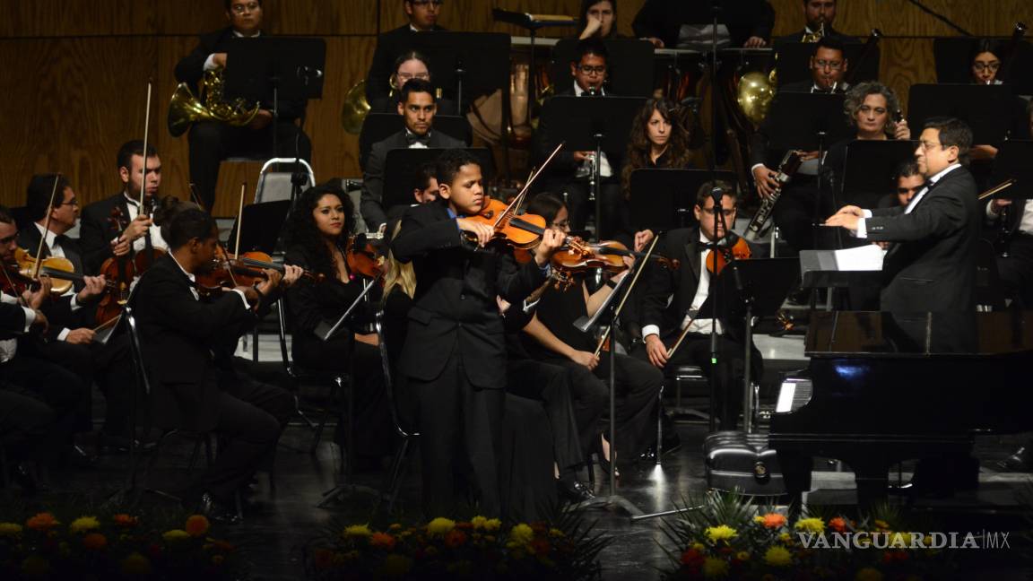 Filarmónica del Desierto respalda el debut de dos niños virtuosos