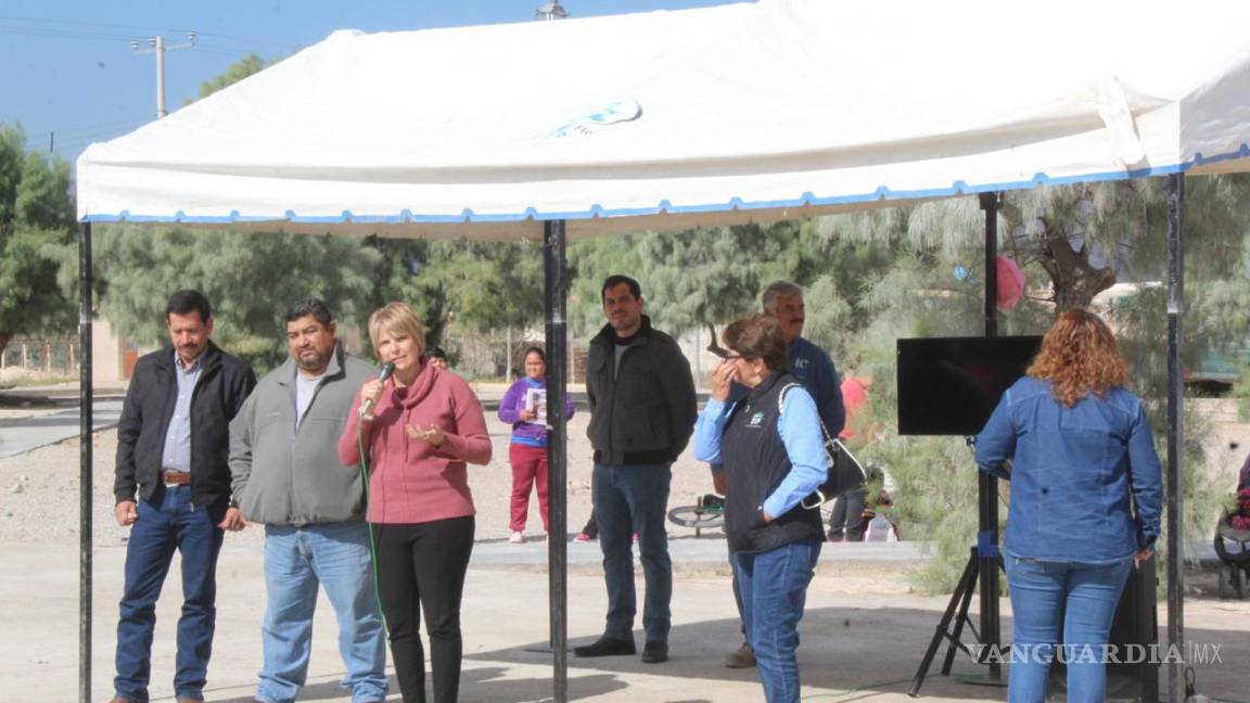 Alcaldesa de Cuatro Ciénegas rinde su informe en ejidos