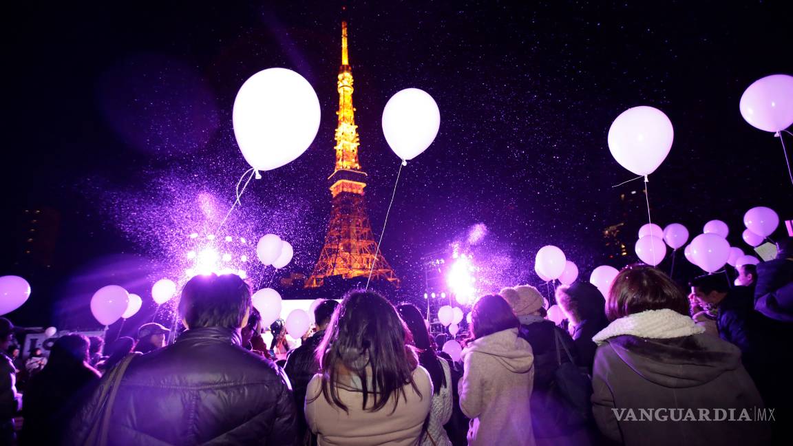 $!El mundo comienza a dar la bienvenida al 2016