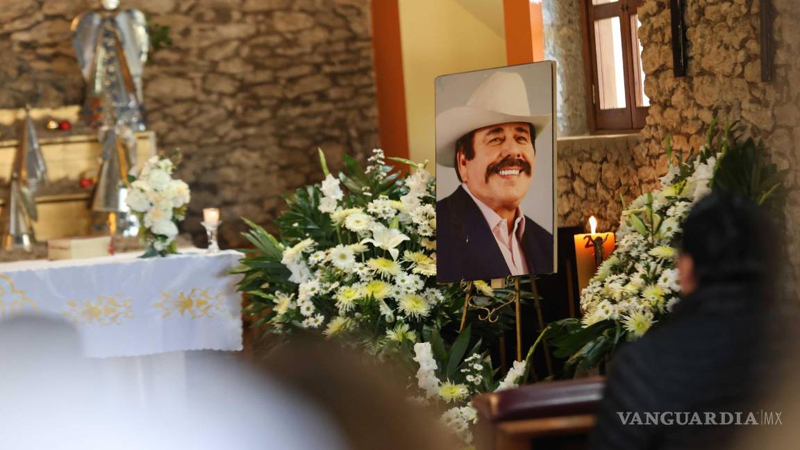 $!Además de un destacado empresario, Armando Santana Guadiana Tijerina dejó huella en la política en México.