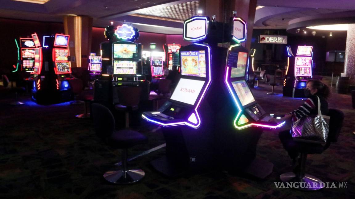 Impugnan casinos de México decreto que prohíbe las máquinas tragamonedas