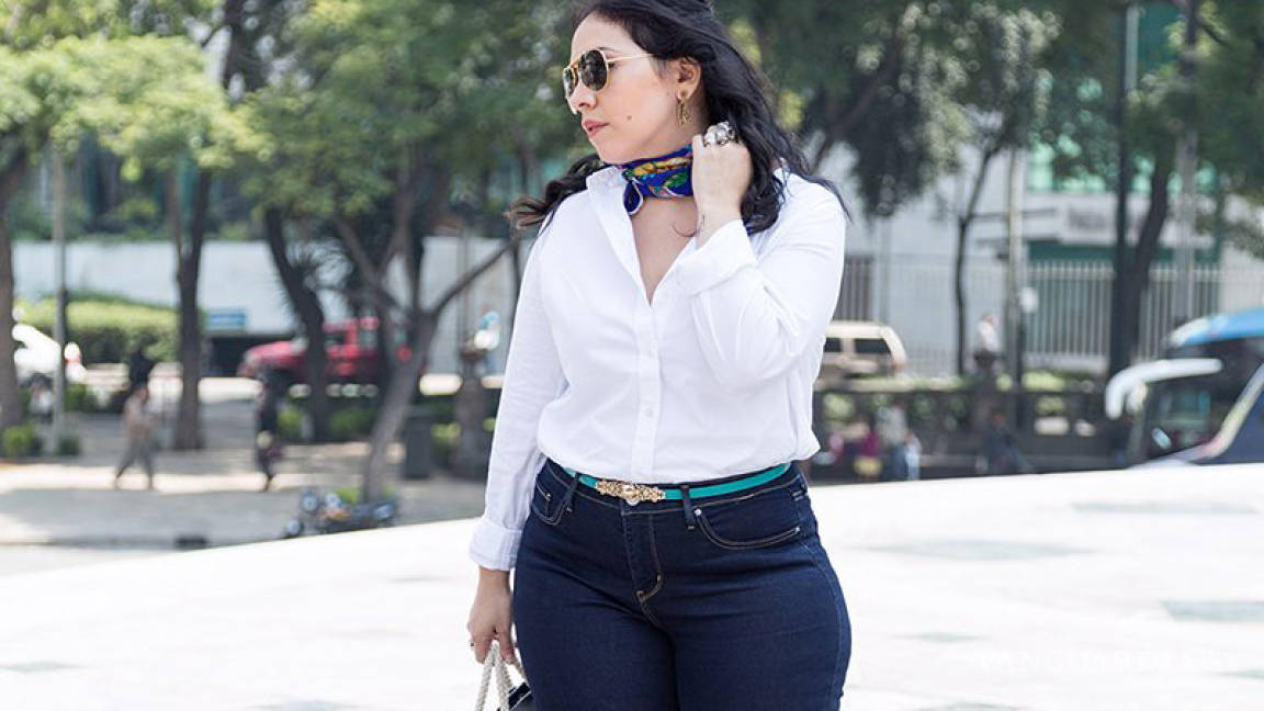 'Me importa muy, muy poco': Carla Morrison a críticas sobre ser imagen para jeans