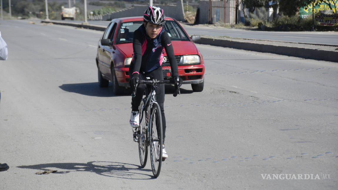 Ruedan a la meta en carrera homenaje a Miguel A. Tovar