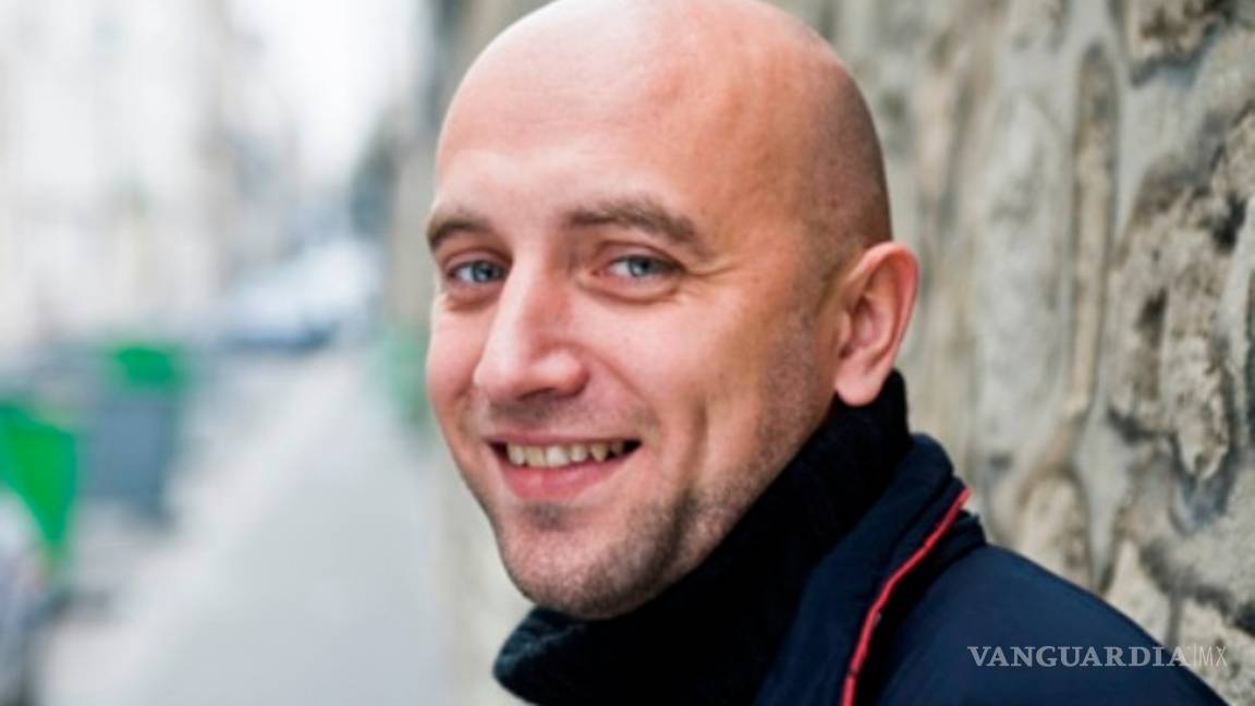 $!Escritor ruso cambia las letras por las armas