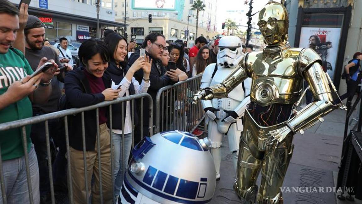 $!Policía interviene en un estreno de "Star Wars" en EU con fallos técnicos