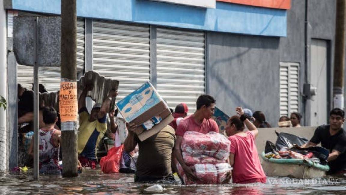 Detienen en Tabasco a 11 personas por cometer saqueos en inundaciones