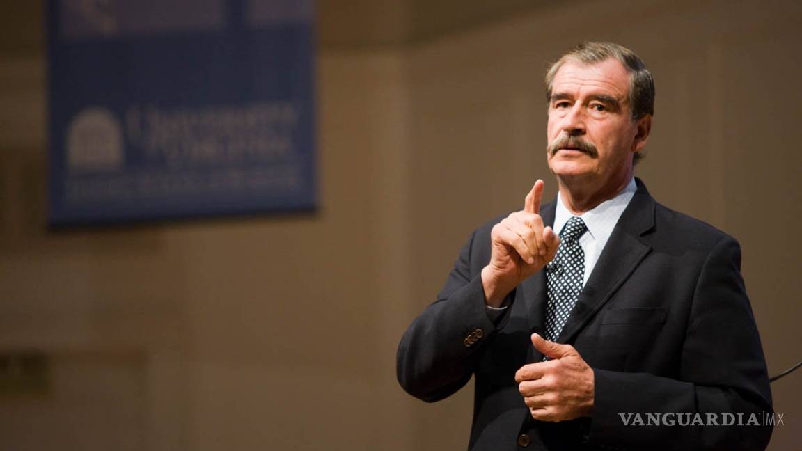 Vicente Fox se lanza otra vez contra AMLO: No sirve presumir austeridad cuando se tira obra pública a la basura