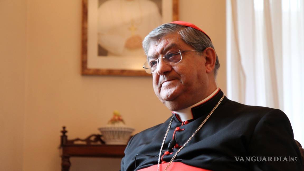 Denuncia el arzobispo de Nápoles ante el Vaticano orgías de sacerdotes gays en Italia