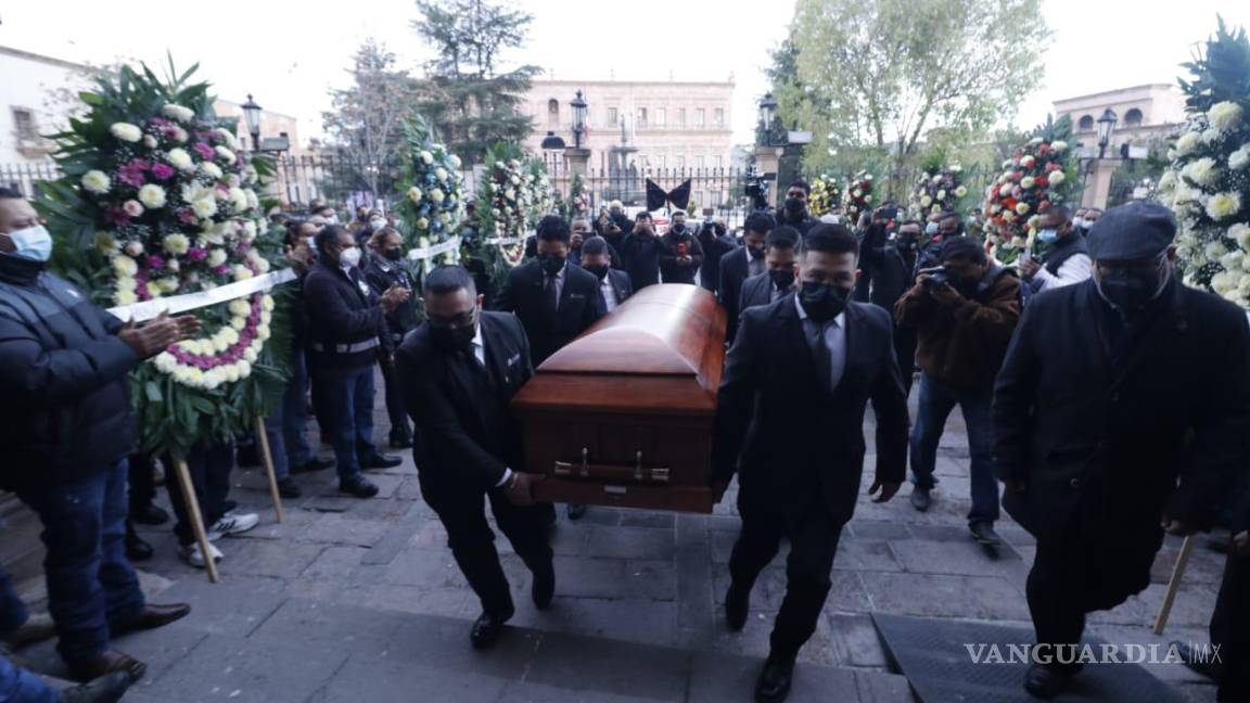 $!La segunda de ellas a las 10:00 horas y finalmente a las 15:00 horas de la tarde, cuando se realizará la inhumación del cuerpo en la cripta ubicada en la catedral.