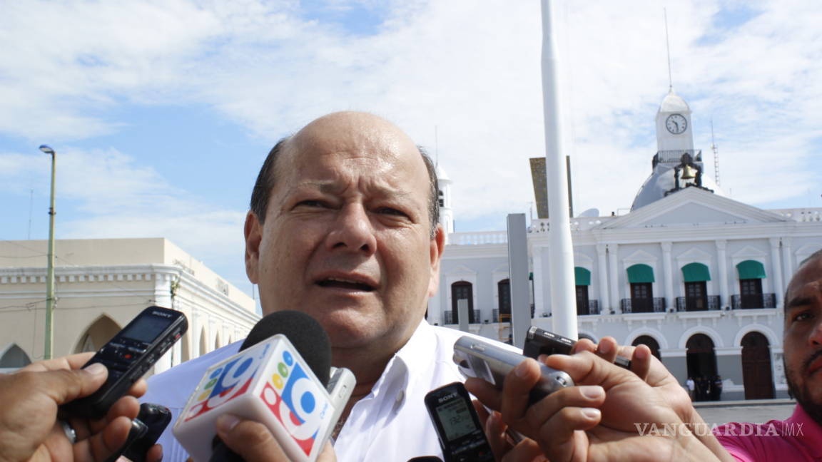 Ex secretario de gobierno, Raúl Ojeda, renuncia al PRD por Frente Democrático