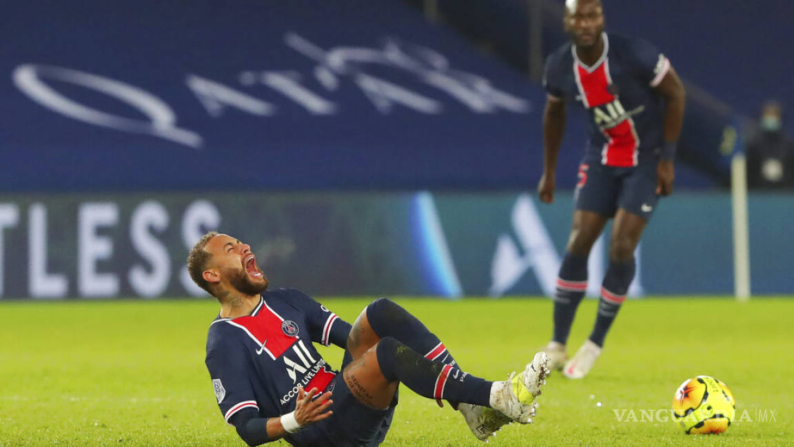 PSG revela que la lesión de Neymar es 'tranquilizadora'