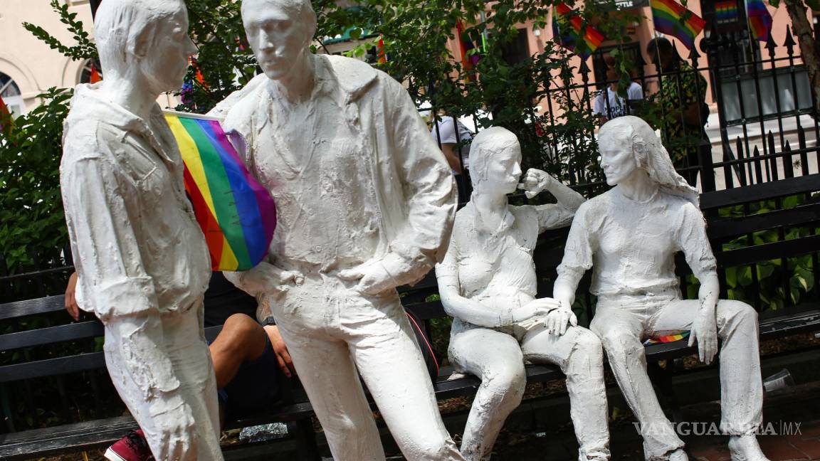 Rebelión en el bar Stonewall Inn, así nació el DÍA del ORGULLO GAY