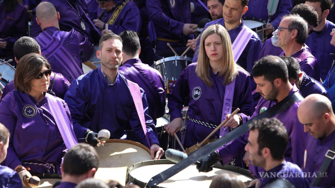 Tambores de Calanda marcan la celebración del Viernes Santo en España