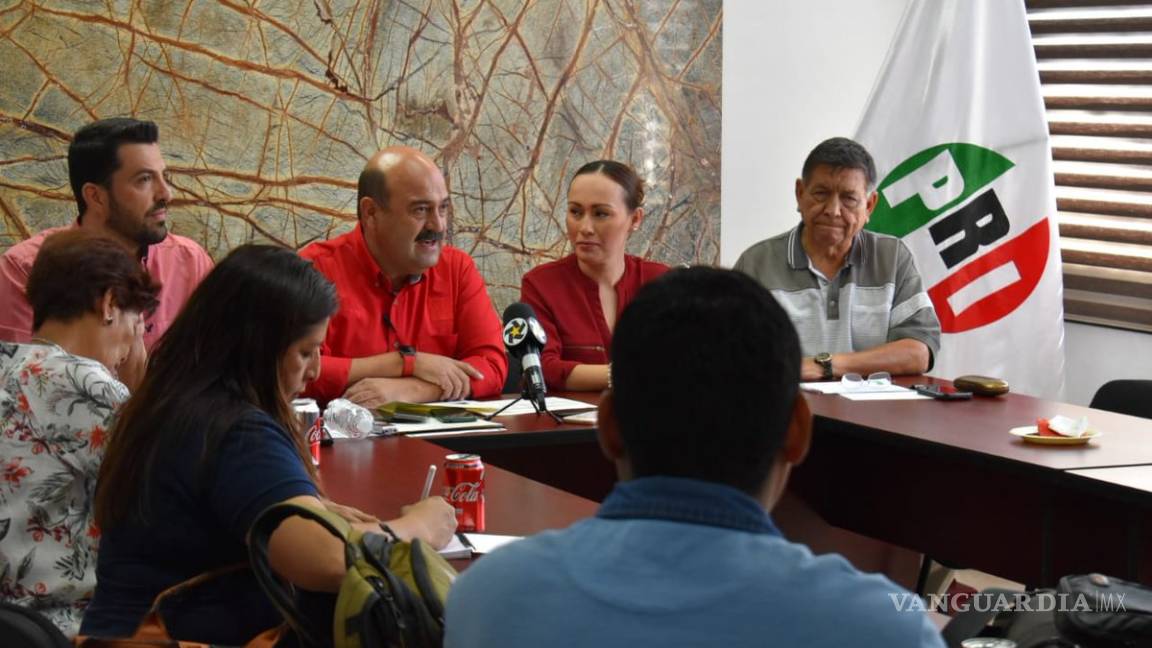Desde Torreón, el priista Rodrigo Fuentes llama a 'coahuilizar el país'