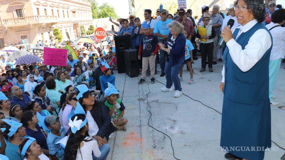 $!En Coahuila se ‘levanta’ Parras en defensa del agua; reclamo llega a AMLO