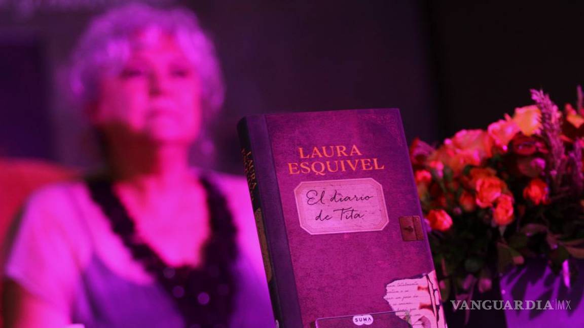 $!Presenta Laura Esquivel su nueva novela "El diario de Tita"