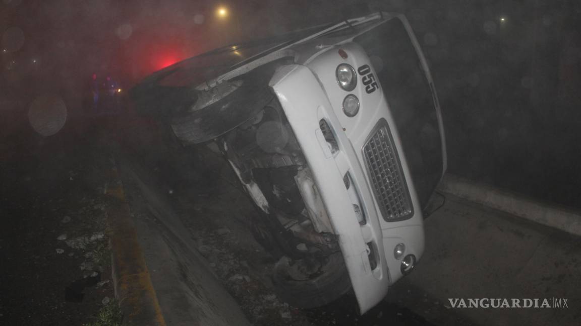 Neblina y llovizna provocan dos accidentes en Saltillo