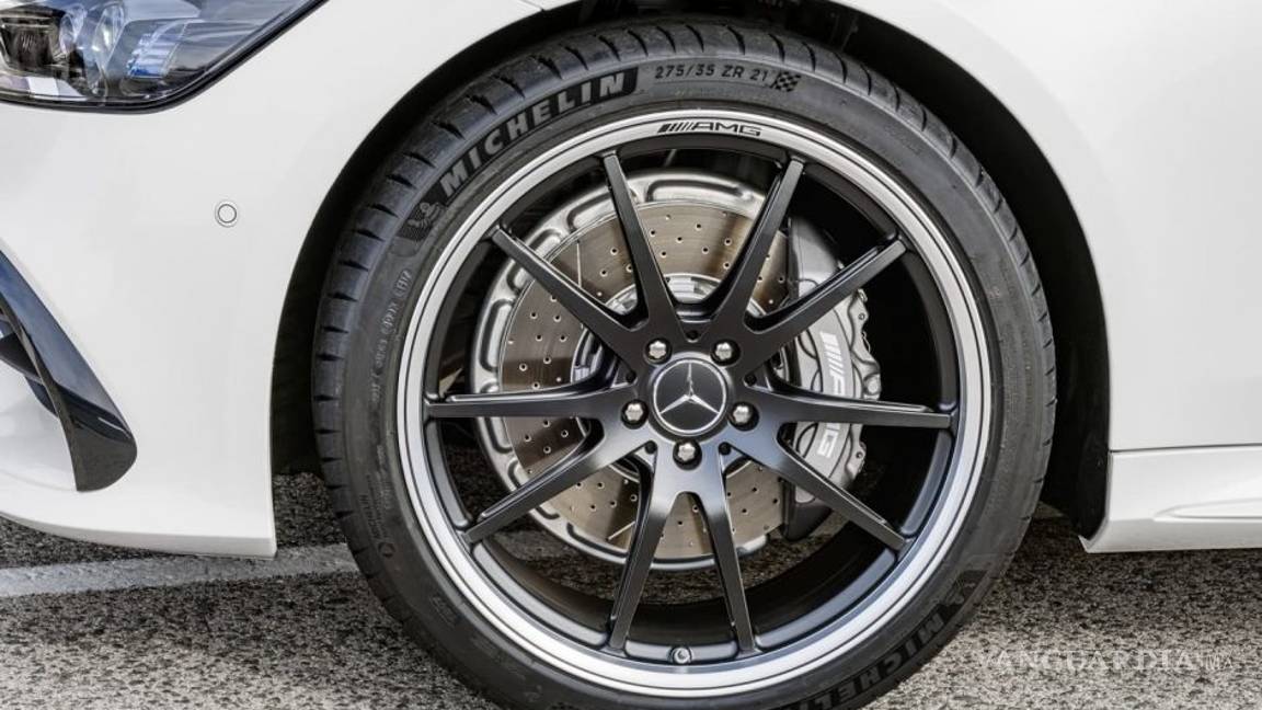 $!Mercedes-AMG GT4, nacido para competir con el Porsche Panamera