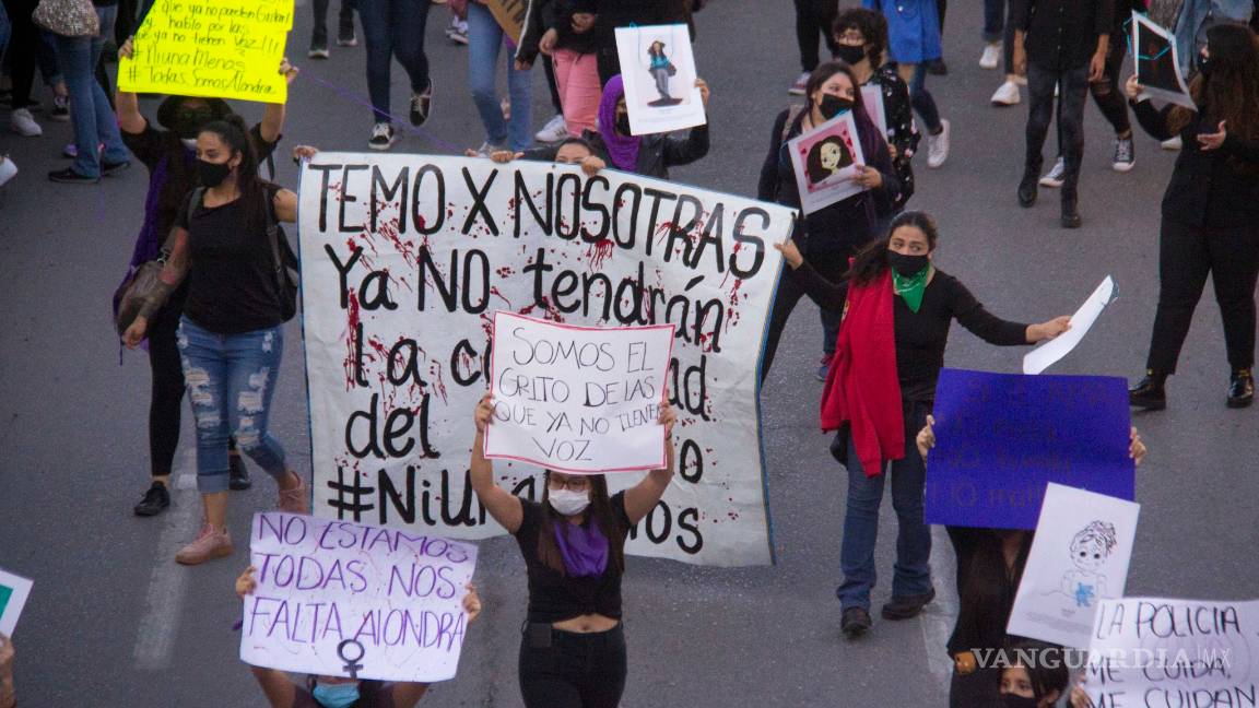 $!"¡Ni una más!": Marchan nuevamente en Saltillo por el feminicidio de Alondra