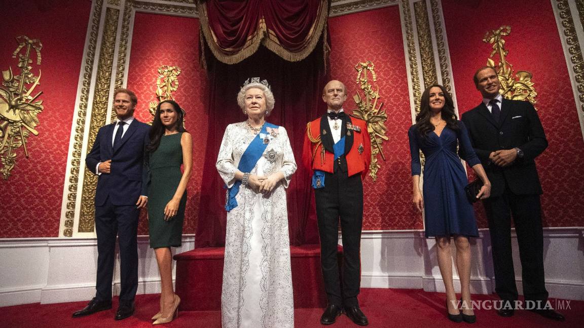 $!Retiran figuras de cera de Meghan Markle y el Príncipe Harry