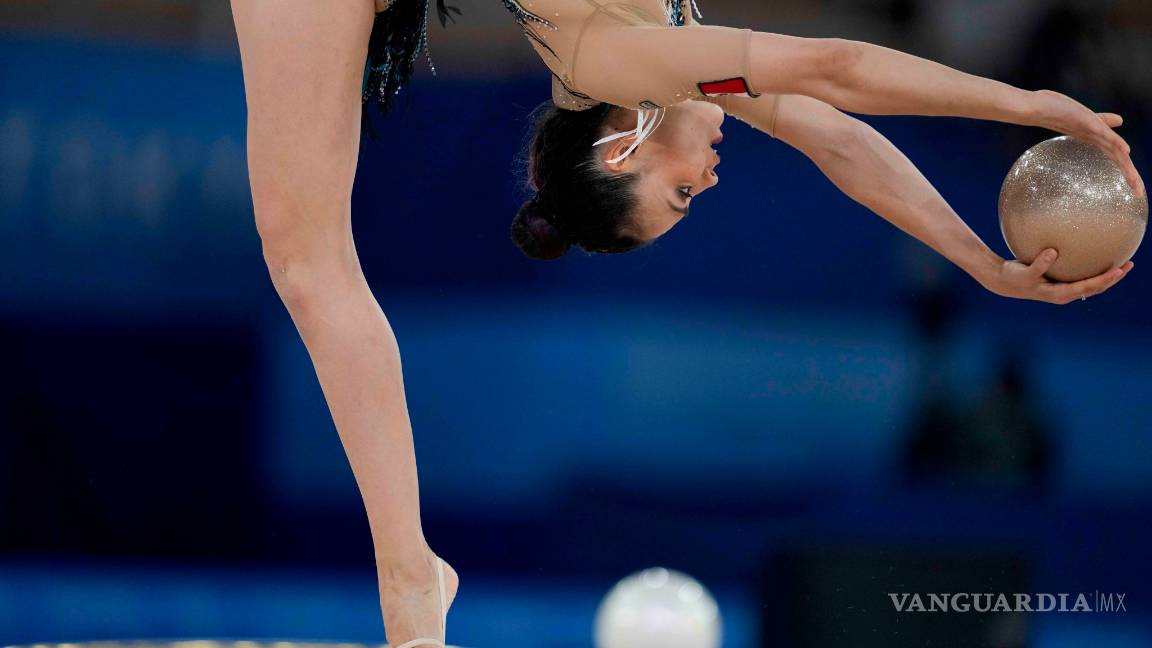 $!Gimnasta mexicana se presenta en Tokio 2020 con canción de ‘El Triste’