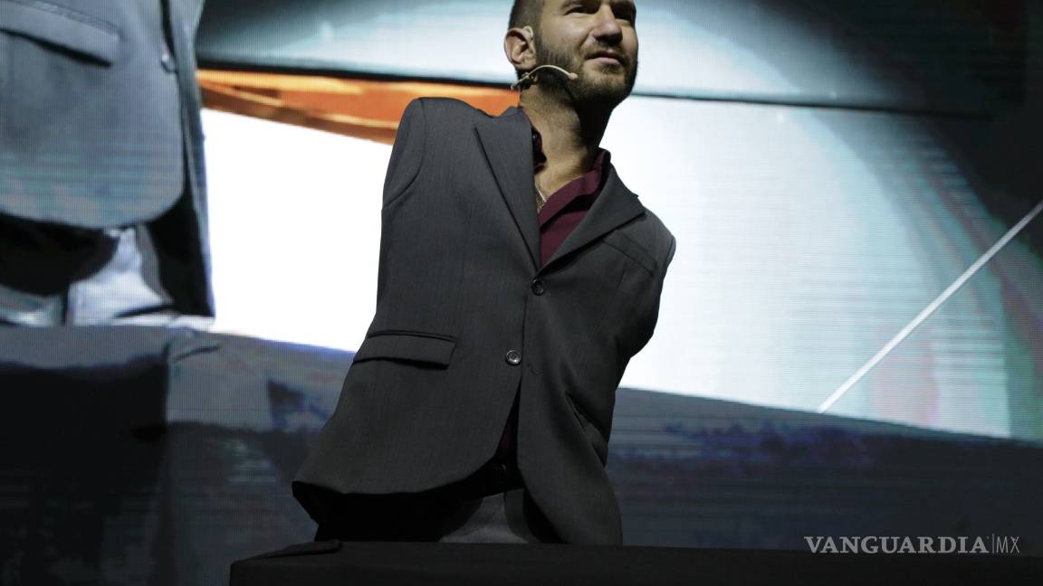 $!Poner fin al bullying en todas sus formas, exhorta Vujicic