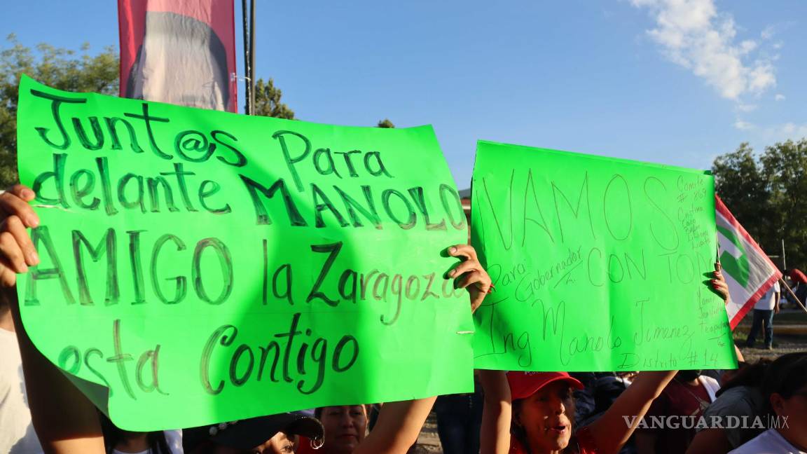 $!Habitantes se mostraron en apoyo al candidato del PRI-PAN-PRD.